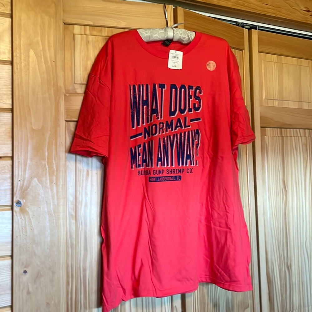 Bubba Gump orange t-shirt